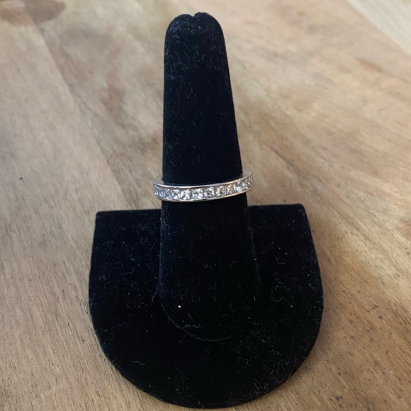 SIZE 7 RING BRIDAL WEDDING RING - Picture 4 of 5